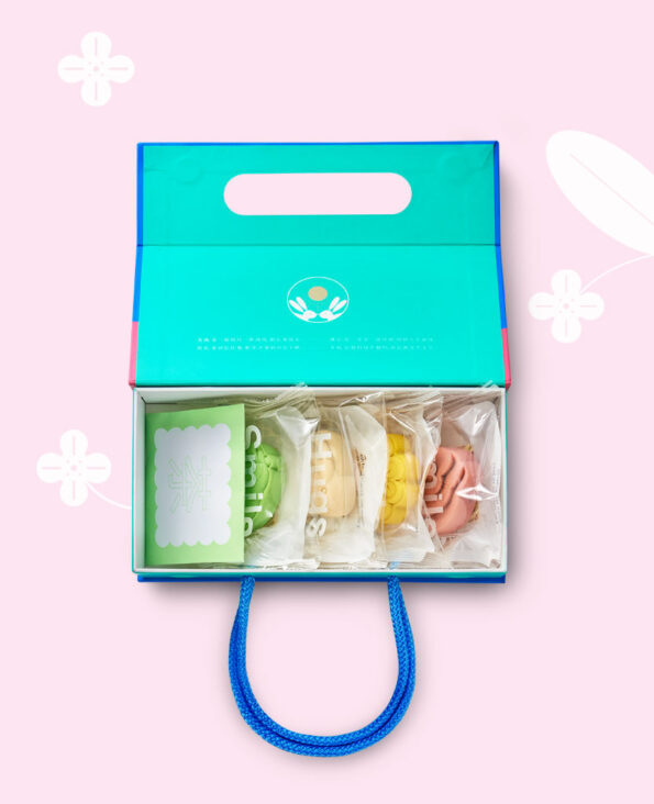 Mika Mid-autumn mooncake gift set