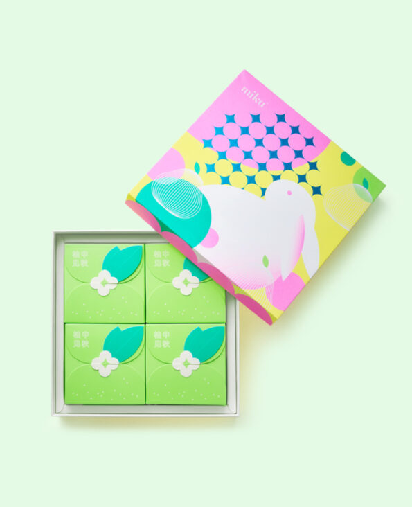 Mika Mid-autumn Mooncake Gift Set