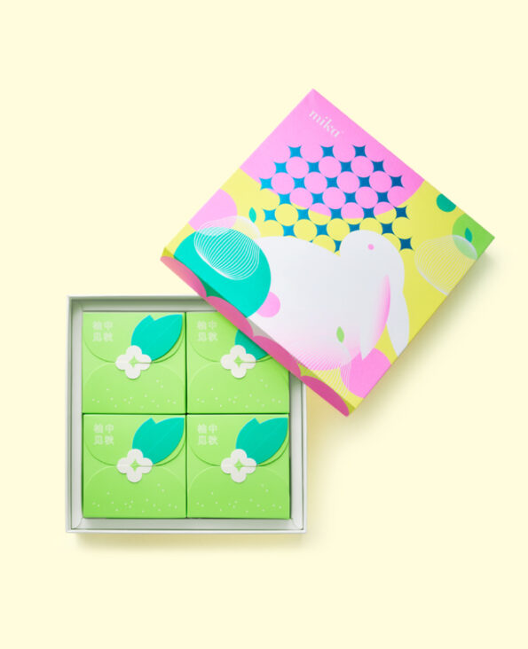 Mika Mid-autumn Mooncake Gift Set